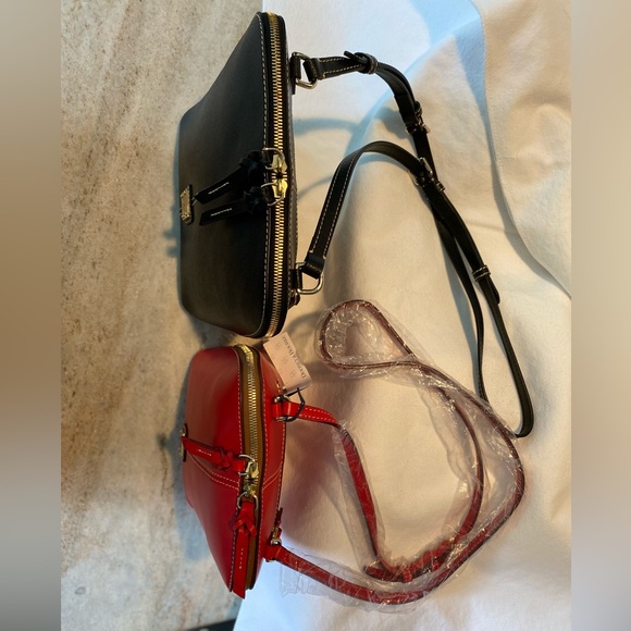 Dooney & Bourke Black Trixie Crossbody Bag - Picture 6 of 7